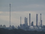 SX01126 Oil refinery with flame from chimney Milford Haven.jpg